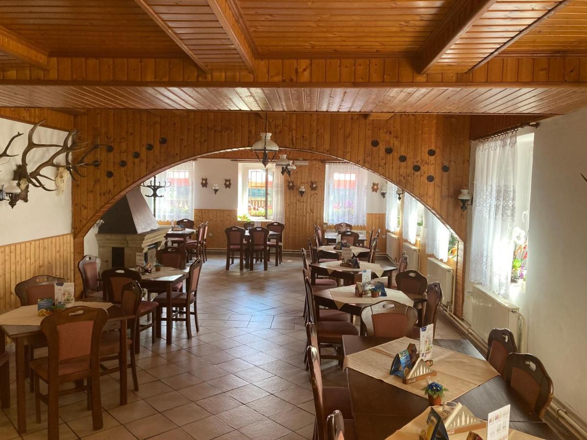 Penzion Restaurace Zatisi Rumburk Dış mekan fotoğraf